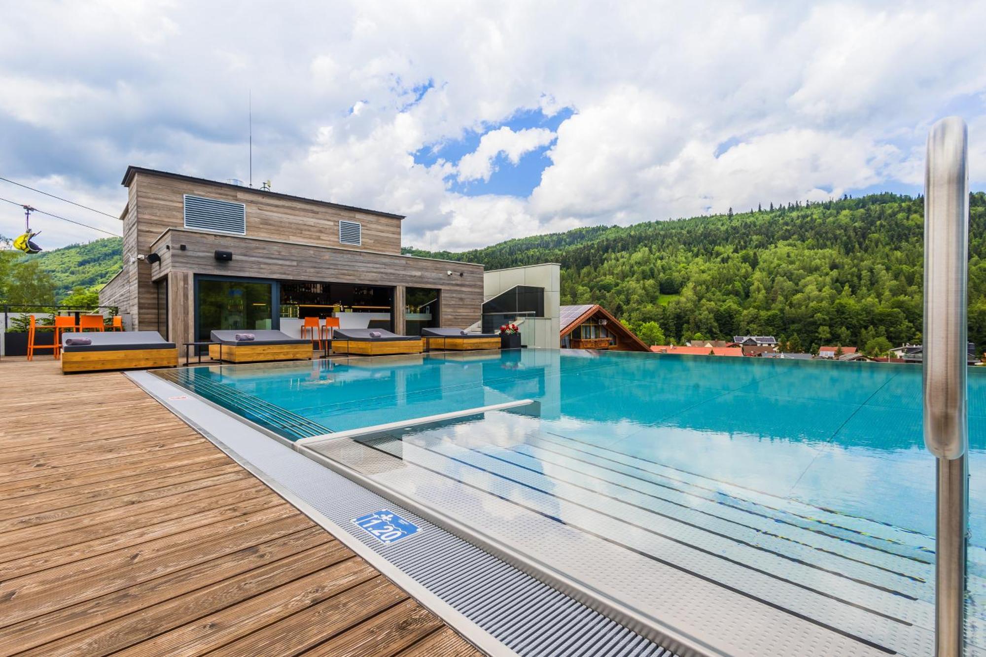 Hotel Meta Resort & Vine Spa Szczyrk Exterior photo
